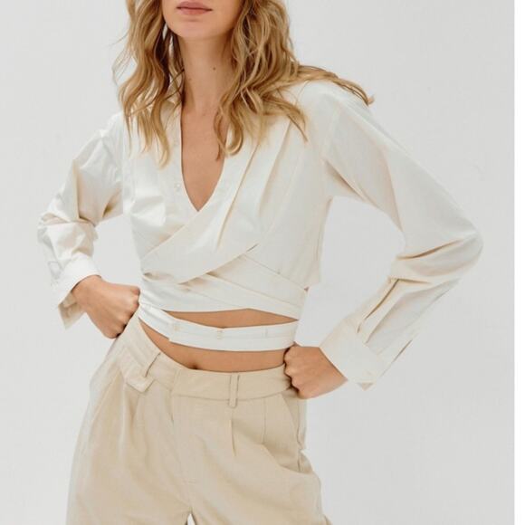 Sovere Cream Dixie Wrap Shirt Small NWOT - Picture 2 of 11